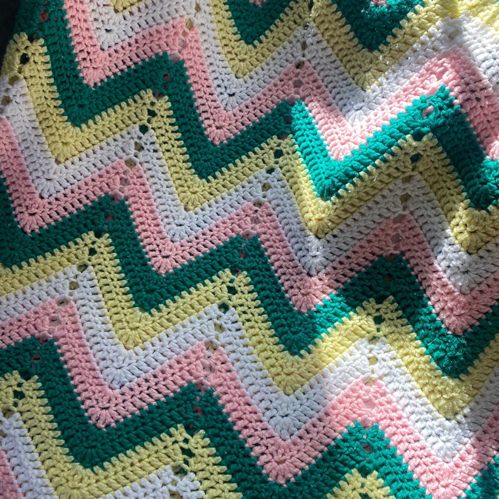 Vintage Handmade Colourful Chevron Crochet Blanket - Picture 2 of 3